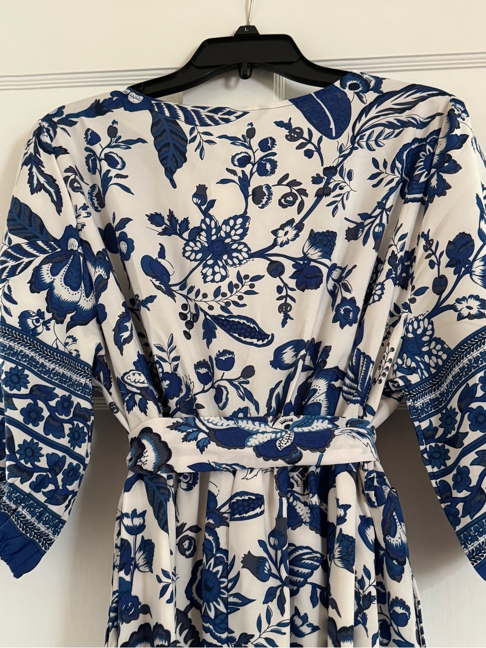 BloomChic - Blue White Floral Belted Maxi Dress, w/ pockets - Picture 6 of 7